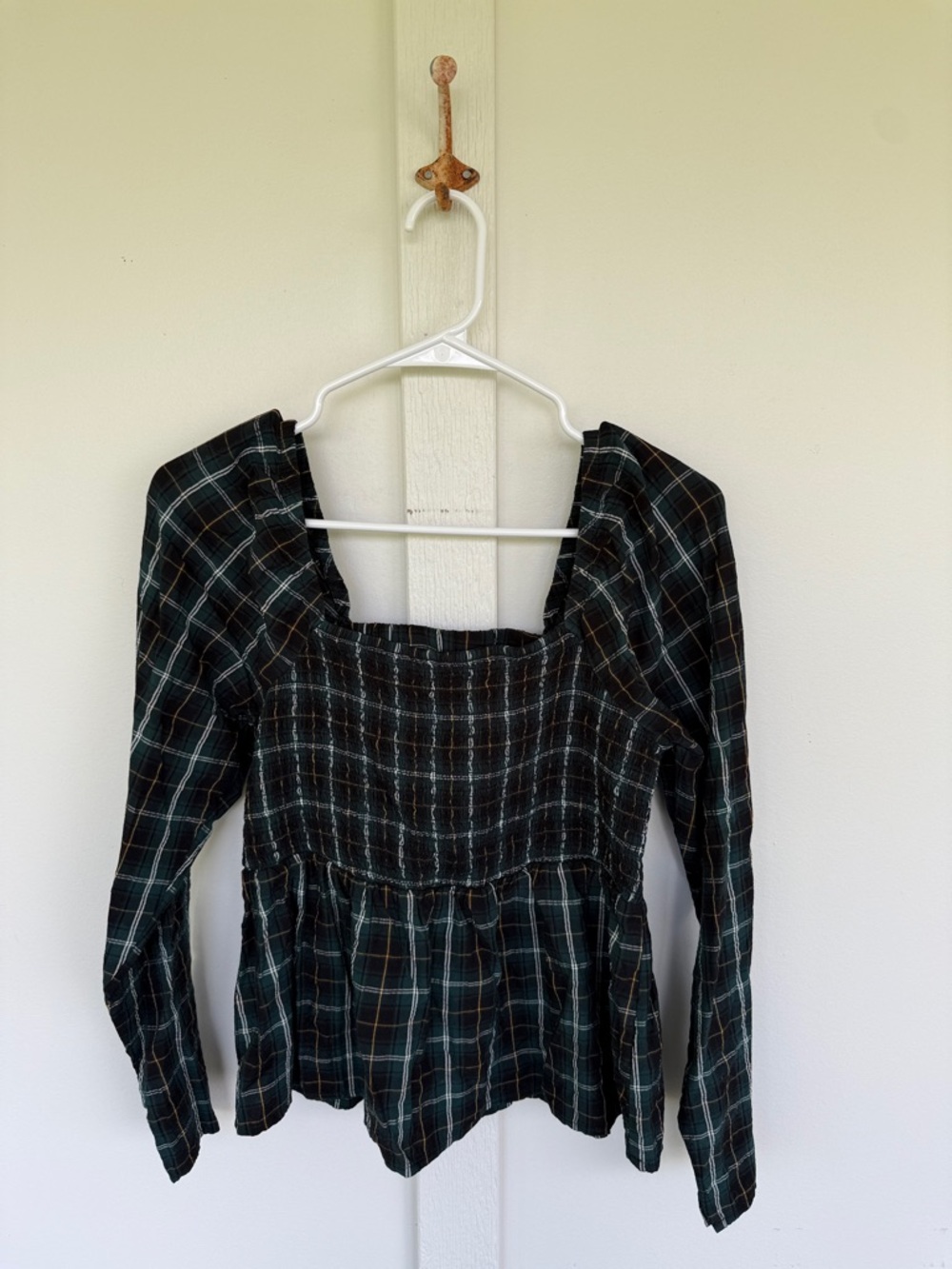 Old Navy tartan plaid blouse top